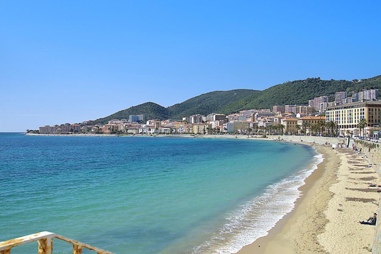 Apartament Superb Flat In The Heart Of The Historic Centre Of Ajaccio - Welkeys Zewnętrze zdjęcie